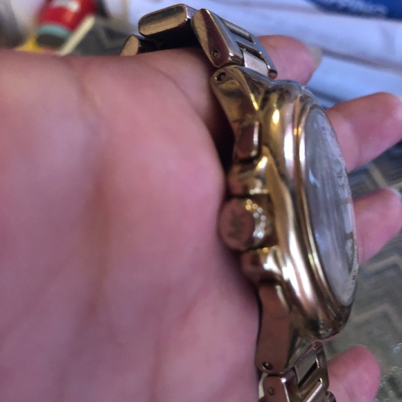 MK WATCH 🌸 - Picture 3 of 5